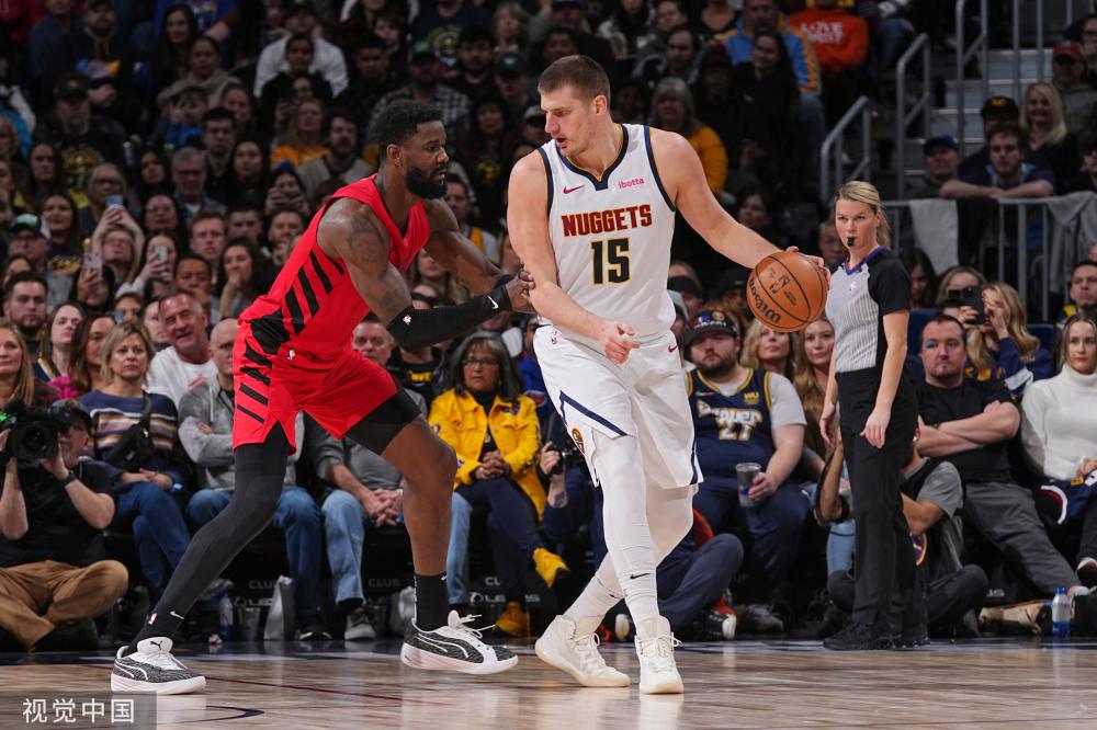 着队友的情 着队友的情